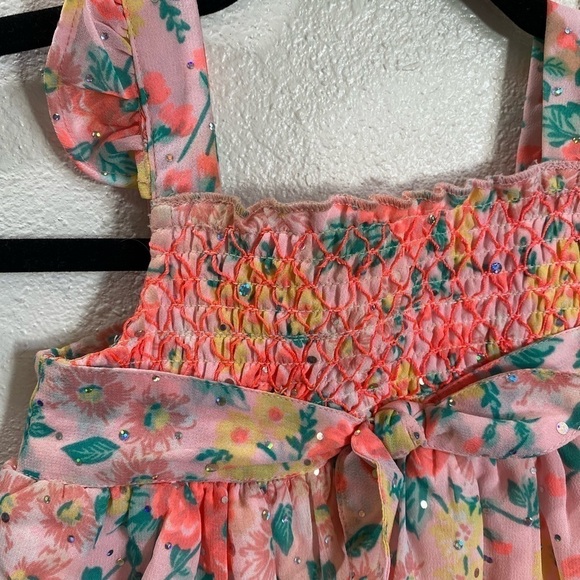 Little Lass pink floral dress with flutter sleeves and sequins size 5 - Picture 5 of 8